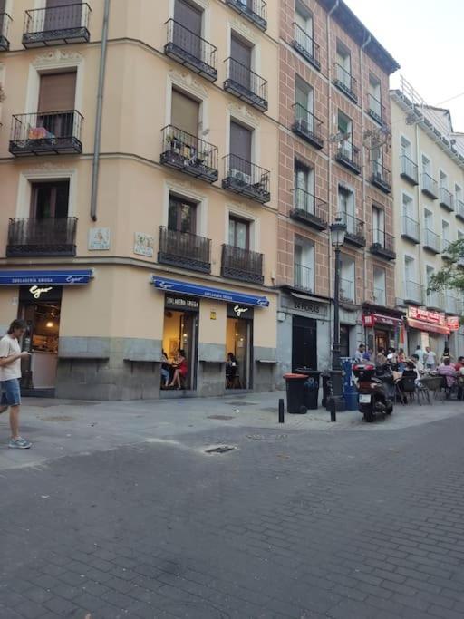 Appartamento Centrico Y Cosmopolita Madrid Esterno foto